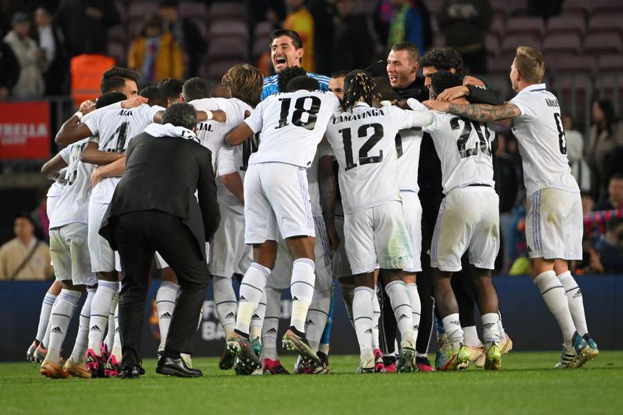 Real Madrid celebrate after beating Barcelona to reach the Copa del Rey final