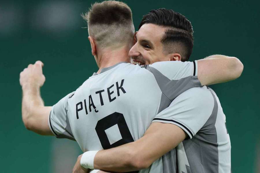 Dwie asysty Piątka nie wystarczyły, jego katarski klub niespodziewanie przegrywa derby