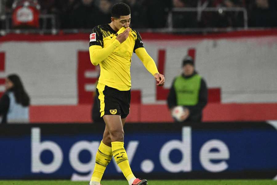 A expulsão de Bellingham virou o rumo do jogo do avesso A expulsão de Bellingham virou o rumo do jogo do avesso