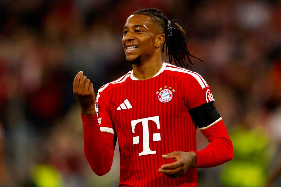Bayern nechce přijít o Oliseho. Bayern nechce přijít o Oliseho.