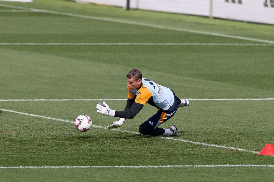 Andriy Lunin rămâne la Real Madrid