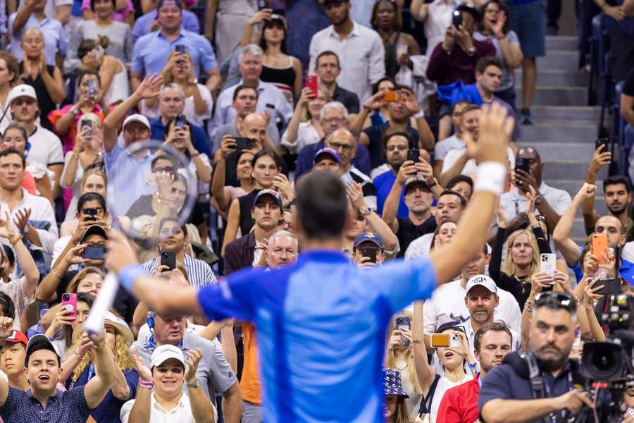 Djokovic sigue su curso en el US Open.