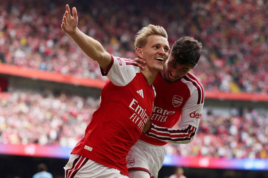 Arsenal nie zostawił złudzeń Manchesterowi City. Kanonierzy zdobyli Tarczę Wspólnoty Arsenal nie zostawił złudzeń Manchesterowi City. Kanonierzy zdobyli Tarczę Wspólnoty