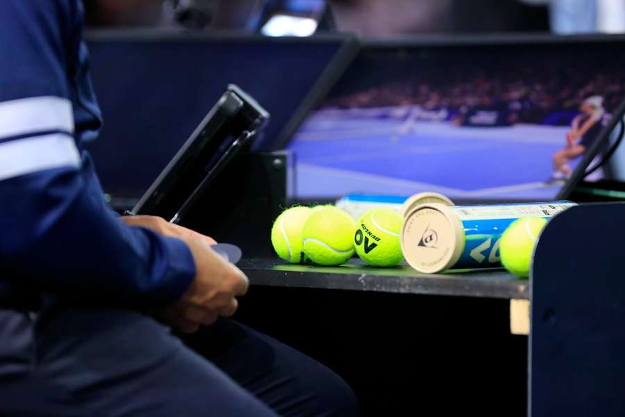 Folliot dostal dvacetiletý distanc. Folliot dostal dvacetiletý distanc.