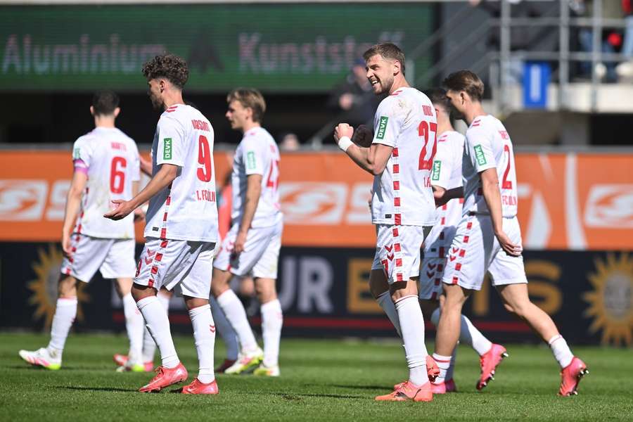 Rondic bejubelt seinen Treffer zum 1:1.