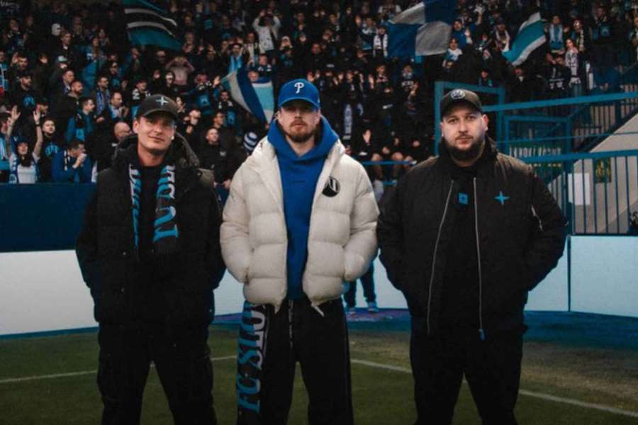Autoři nové hymny severočeského Slovanu Liberec