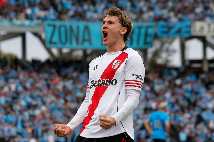 Colidio é um dos alvos do Vasco na atual janela de transferências Colidio é um dos alvos do Vasco na atual janela de transferências