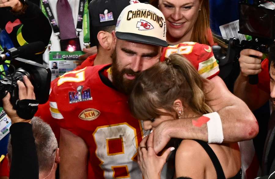 Travis Kelce e Taylor Swift hanno già vinto un Super Bowl in coppia