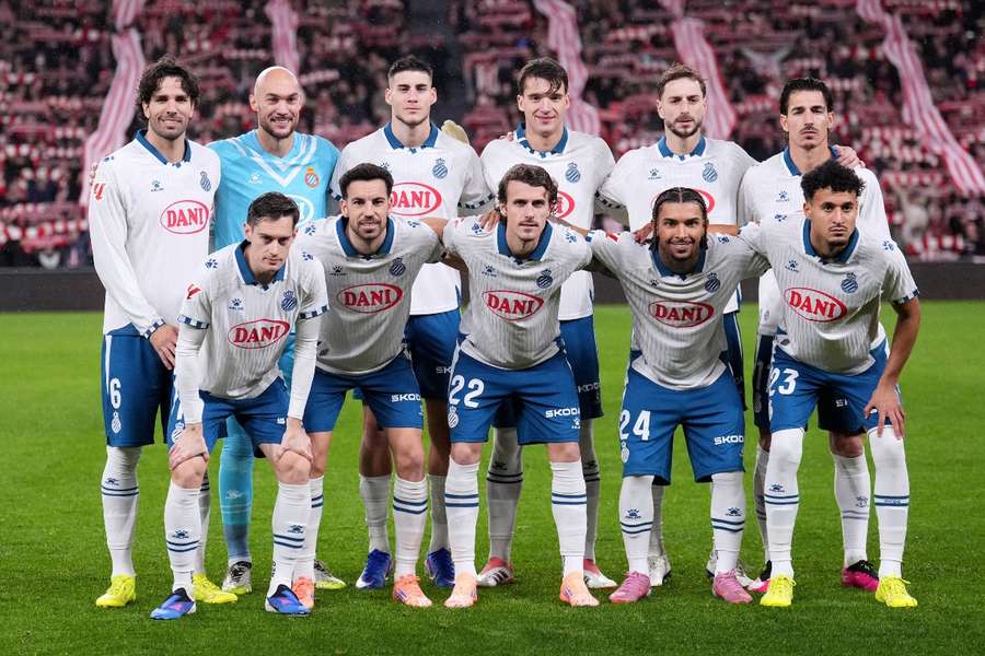 11 del Espanyol en San Mamés, en el último partido de 2025