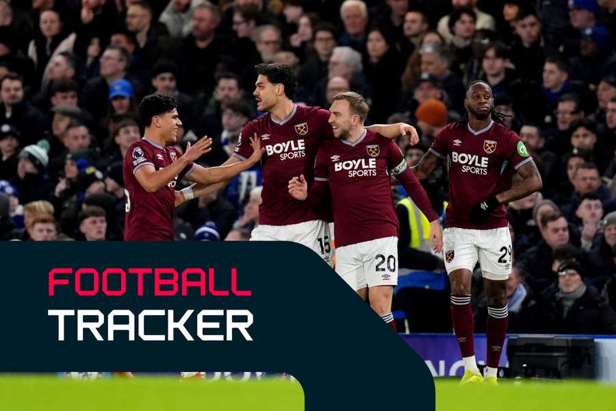 West Ham celebrate Bowen's early goal