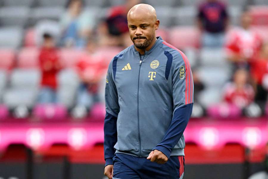 Vincent Kompany blickt auf das Bayern-Auswärtsspiel auf Schalke voraus. Vincent Kompany blickt auf das Bayern-Auswärtsspiel auf Schalke voraus.