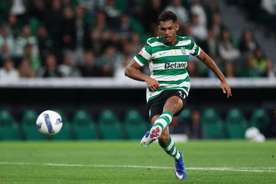 Luís Guilherme, jogador do Sporting