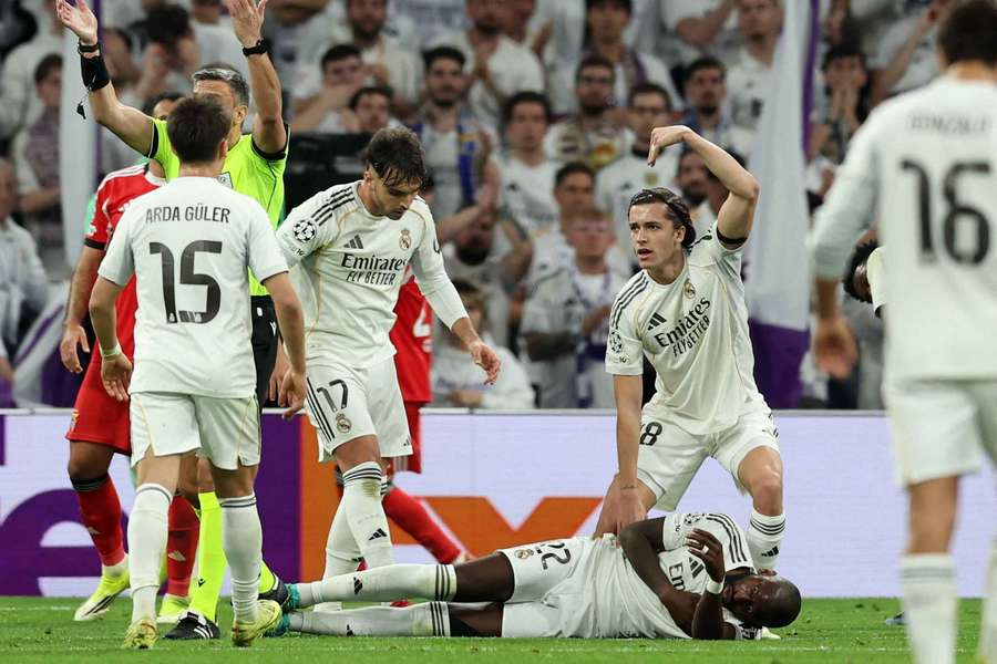 Carreras sobre o reencontro e caso Prestianni: "Não me meto nisso"