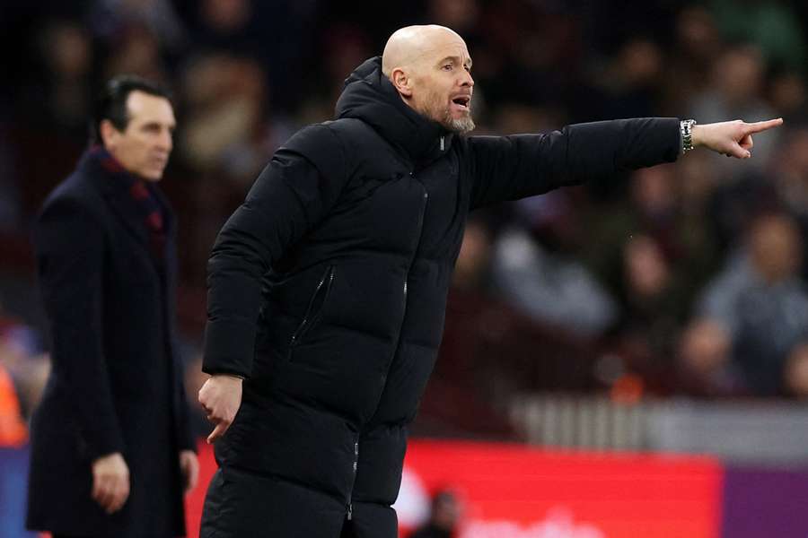 Erik ten Hag gives the team instructions during the Premier League match between Aston Villa and Manchester United