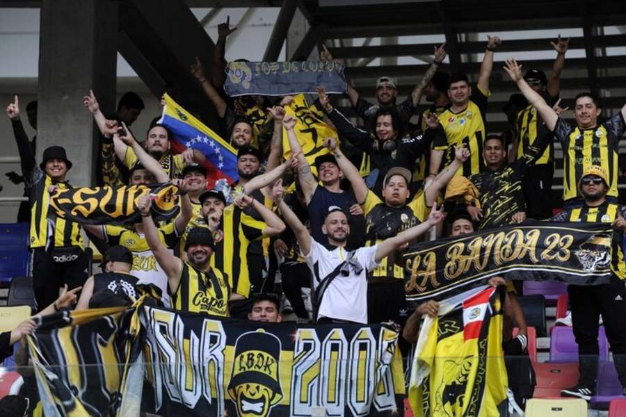 Aficionados del Deportivo Táchira Aficionados del Deportivo Táchira
