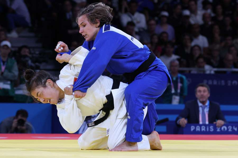 Laura Martínez no pudo con Bavuudorj en semifinales