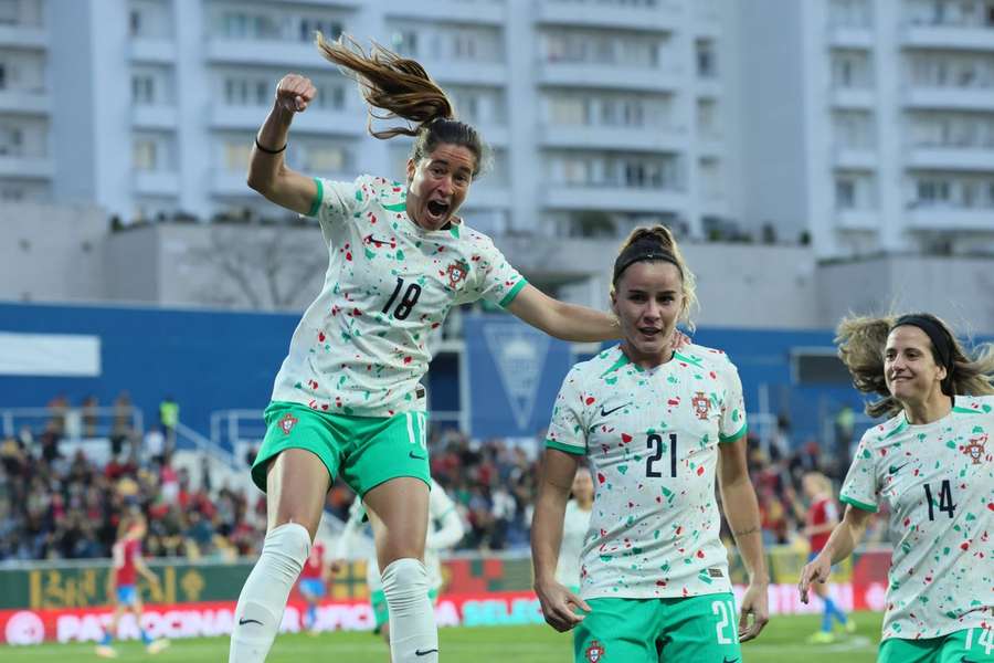 Carolina Mendes é uma das melhores marcadoras da Seleção