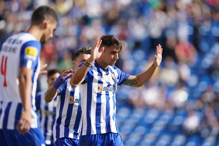 Fábio Cardoso marcou à antiga equipa e não festejou