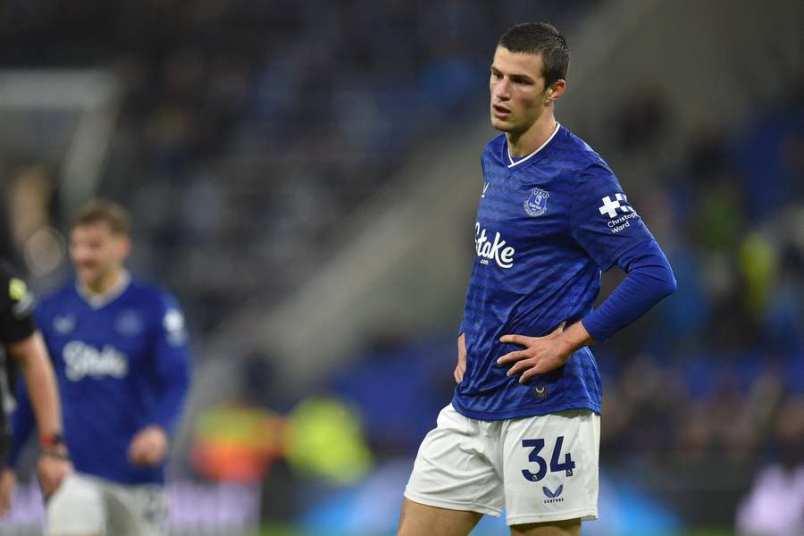 Rohl has had a slow start to life at Everton so far Rohl has had a slow start to life at Everton so far