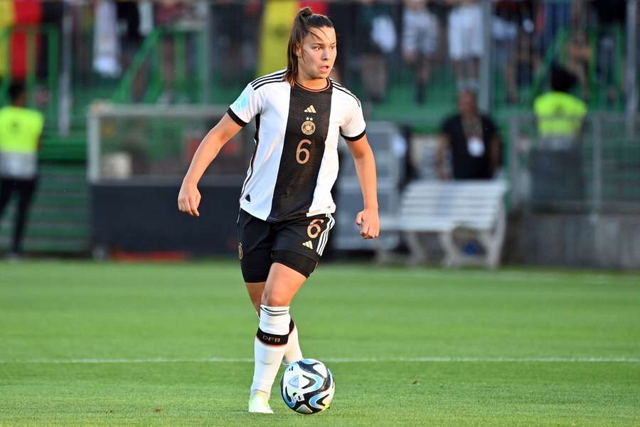 Lena Oberdorf não vai estar presente na estreia da Alemanha no Campeonato do Mundo