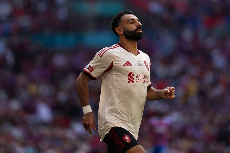 Liverpool de Salah vem de derrota na Supercopa da Inglaterra