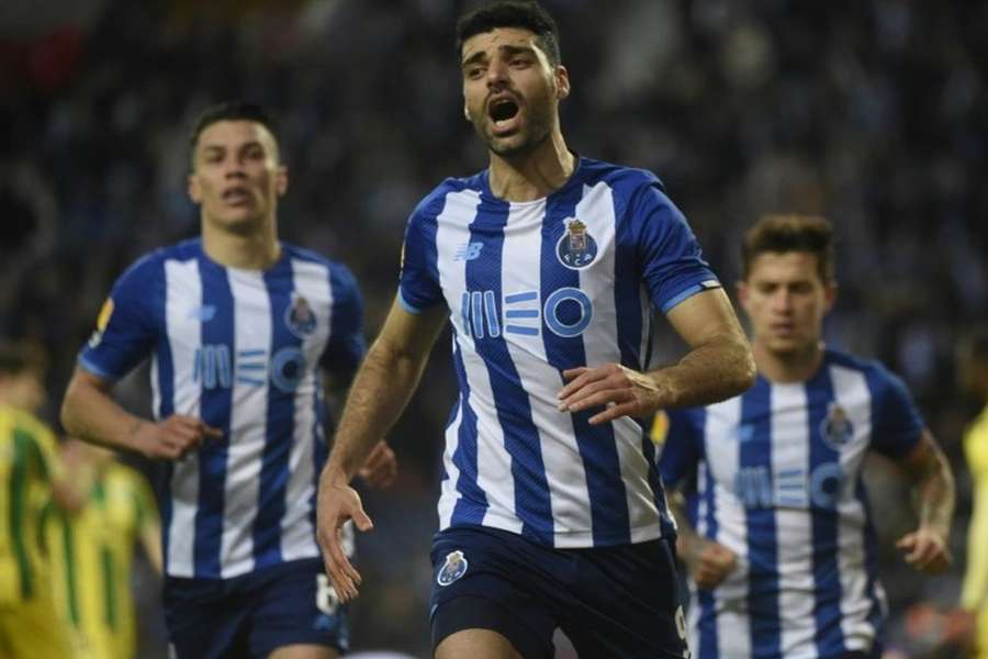 Mehdi Taremi tem contrato com o FC Porto até 2024
