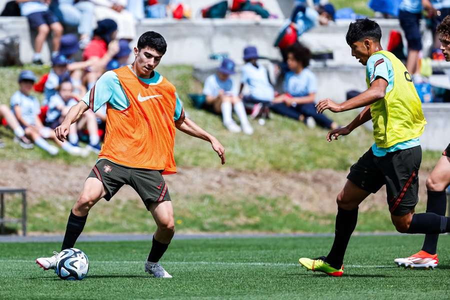 Portugal vai defrontar a Sérvia nas meias-finais do Euro sub-17