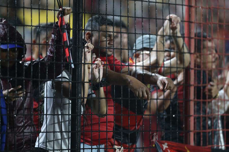 Torcida do Sport vê time sem reação na Série A