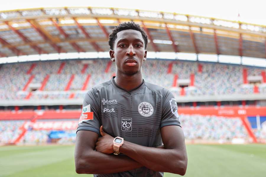 Hugo Masaki oficializado pela União de Leiria Hugo Masaki oficializado pela União de Leiria
