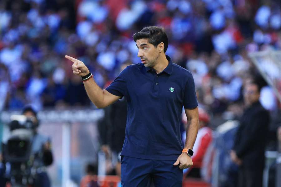 Abel Ferreira iguala recorde de semifinais na história da Libertadores