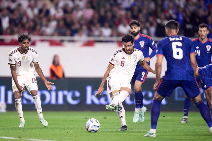 Mikel Merino, en el momento del 1-1 Mikel Merino, en el momento del 1-1