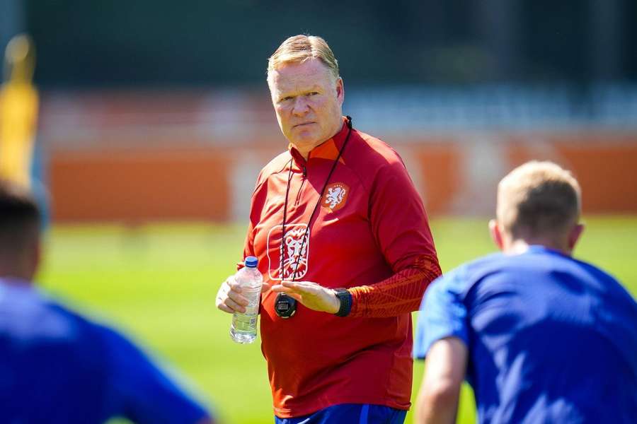 Bondscoach Ronald Koeman mist een aantal belangrijke spelers