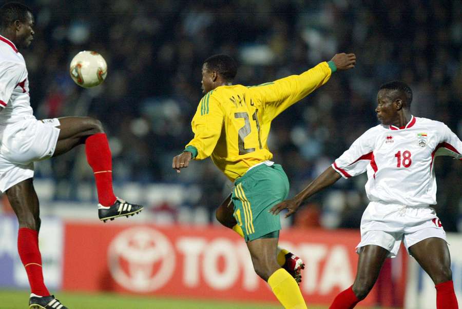South Africa beat Benin 2-0 in an otherwise forgettable campaign in 2004