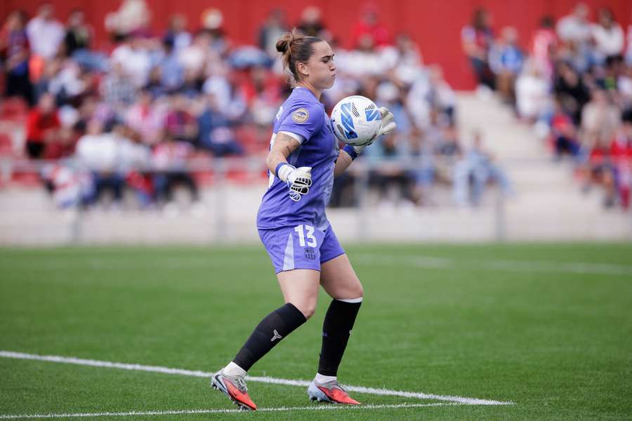 Cata Coll renueva con el Barça