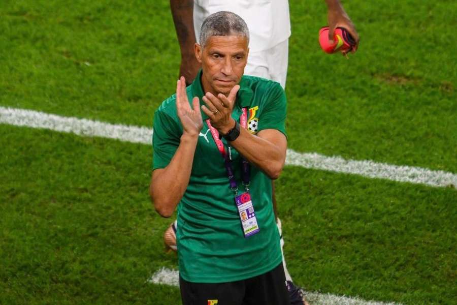 Chris Hughton era consultor técnico do Gana e assume agora a seleção