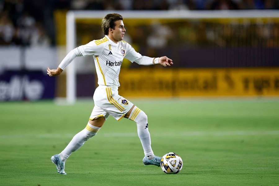 Los Angeles Galaxy midfielder Riqui Puig will have to watch his team chase the MLS final from the sideline after tearing his ACL
