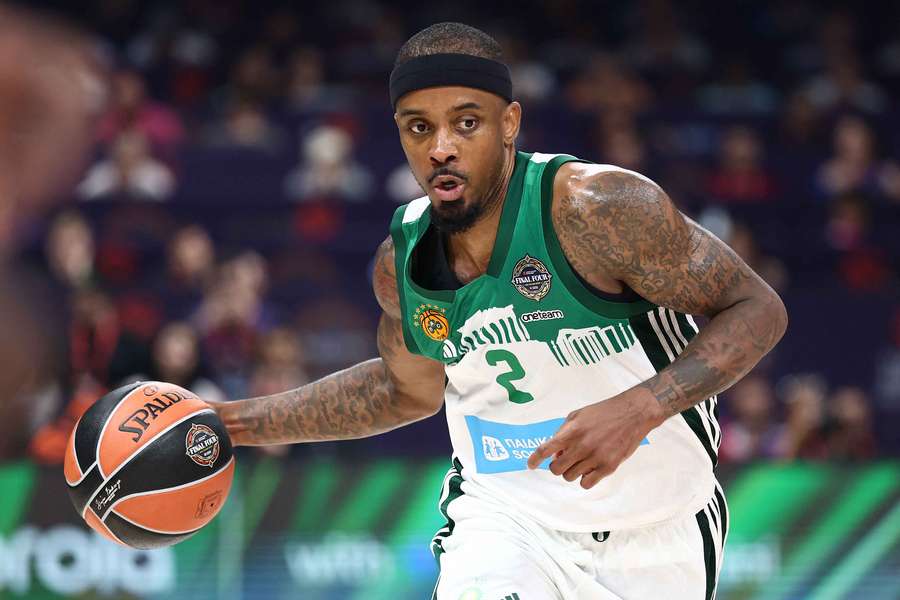 Lorenzo Brown deja el Panathinaikos para fichar por el Olimpia Milano Lorenzo Brown deja el Panathinaikos para fichar por el Olimpia Milano