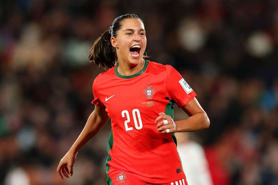 Kika Nazareth sofreu lesão grave e tem Europeu em risco