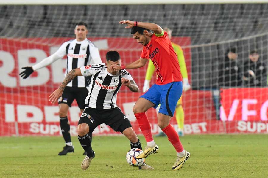 În cea mai recentă întâlnire directă, FCSB s-a impus cu 2-1 pe terenul lui U Cluj, în sezonul regulat