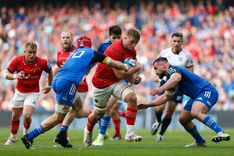 Munster edged past rivals Leinster in Dublin