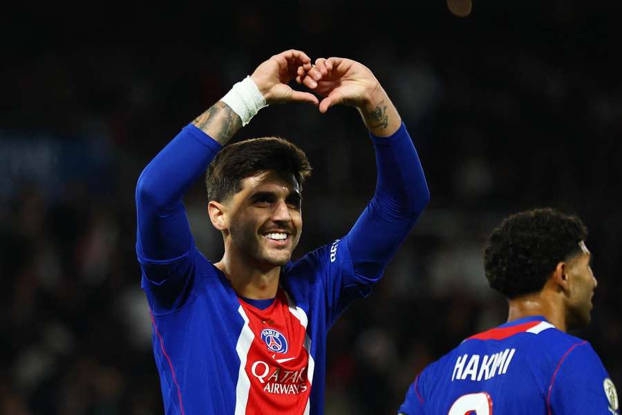 Lucas Beraldo fez um dos gols da vitória do PSG sobre o Le Mans Lucas Beraldo fez um dos gols da vitória do PSG sobre o Le Mans