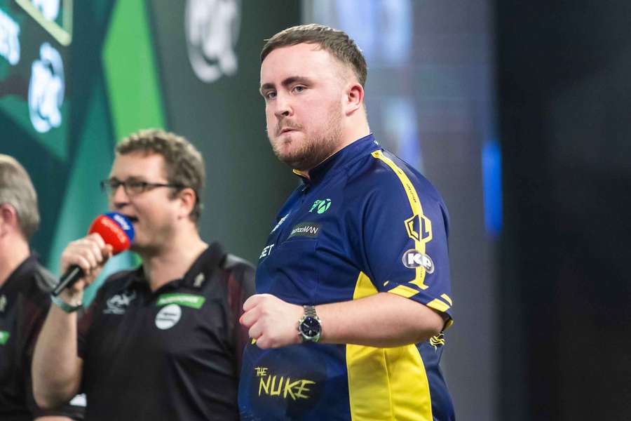 Luke Littler erreicht bereits das zweite WM-Halbfinale seiner Karriere.