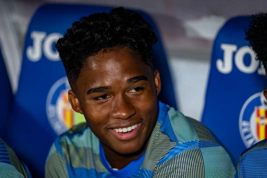 Endrick sur le banc du Real Madrid cette saison. Endrick sur le banc du Real Madrid cette saison.