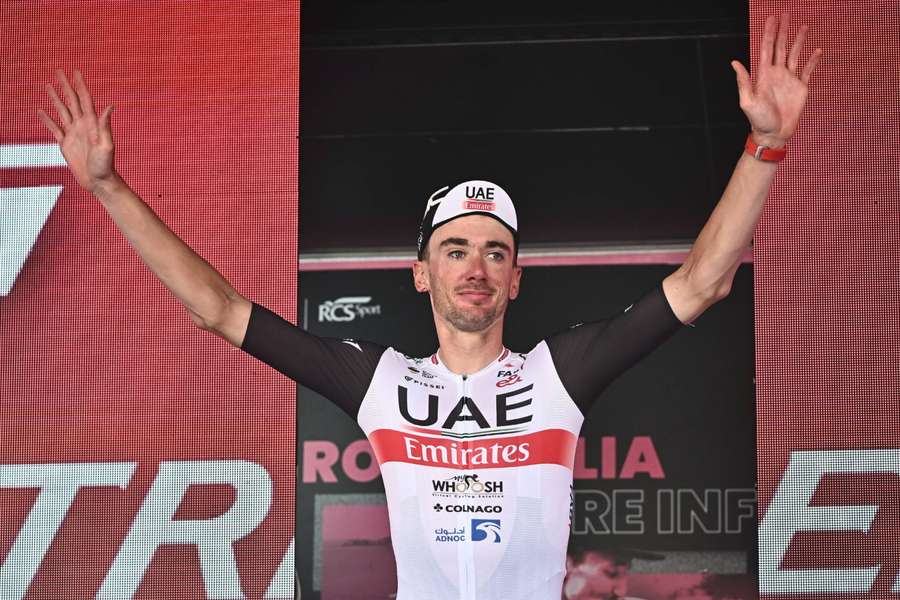 Giro d'Italia - Amerykanin Brandon McNulty wygrał 15. etap, w czołówce bez zmian