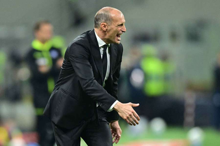Massimiliano Allegri, tecnico di un Milan in caduta libera