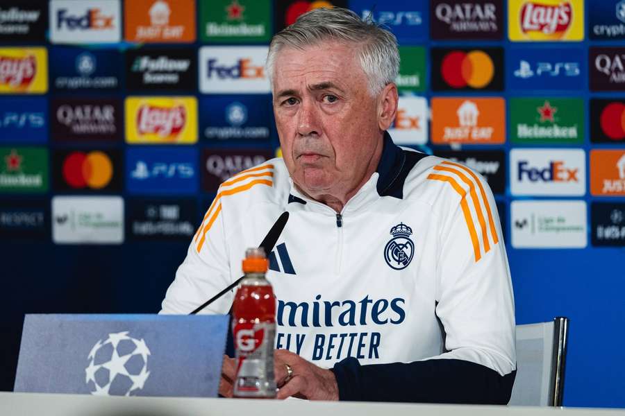 Carlo Ancelotti během tiskové konference.