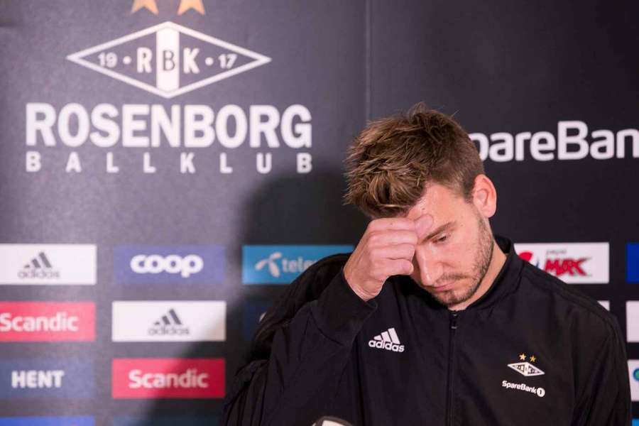 Nicklas Bendtner în tricoul Rosenborg Trondheim.