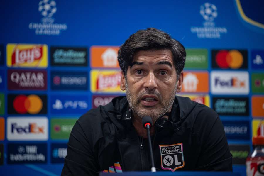 "La pression est peut-être plus sur Fenerbahçe", préfère retenir Paulo Fonseca avant le barrage de Ligue des champions "La pression est peut-être plus sur Fenerbahçe", préfère retenir Paulo Fonseca avant le barrage de Ligue des champions