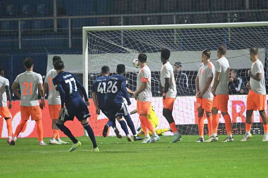 Metaloglobus București ocupă ultima poziție (16) în clasamentul Superligii Metaloglobus București ocupă ultima poziție (16) în clasamentul Superligii