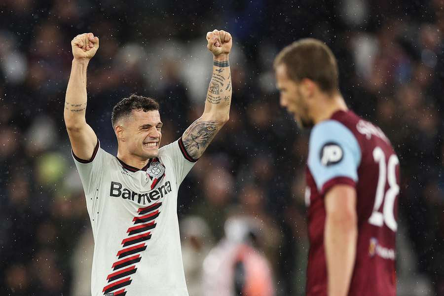 Bayer conseguiu resgatar empate na visita ao West Ham